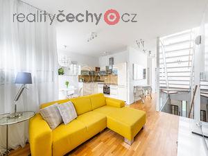 foto Prodej stylovho bytu, 3kk, 99m2, Pod Prsekem, Praha Hostiva