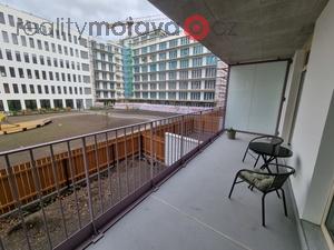 foto Pronjem zazenho ateliru 2+kk, 46m2 s balkonem 13m2 do klidnho vnitrobloku - Brno - Trnit