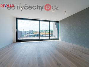 foto Prodej modernho bytu 3+kk (podlahov plocha 102,5 m2) se dvma terasami, ul. Ocelsk, Praha