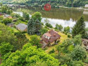 foto Prodej rodinnho domu s vhledem na eku ve Vranm nad Vltavou!