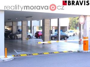 foto Pronjem parkovacho stn, ul. Po,  Brno - Pisrky, 12 m2