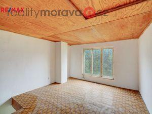 foto Prodej zdn chaty se zahradou 1028 m2 v obci Dvorska, Brno-Tuany