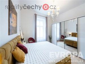 foto Prodej luxusnho, prmiovho bytu 3kk 100m2, stropy 3,6m, sklep, centrum msta, Ranovo nbe, Praha 2 Nov Msto