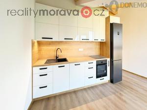 foto Nabzme pronjem podkrovnho bytu 3+1, 120 m2 v Olomouci na ulici Mozartova