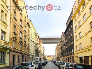 foto Podnjem ateliru vetn pknch skladovch prostor 170 m2, Praha 2 - Nusle