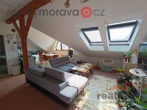 foto Pronjem bytu 2+kk, se zahradou, 58m2, Opava, ul. Poln