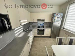 foto Prodej, byt 4+1, 82 m2, Havov - umbark, ul. Mld