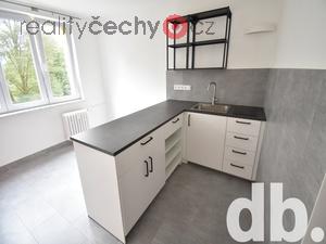 foto Pronjem byty 1+1, 35 m2 - Karlovy Vary - Drahovice