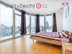 foto Pronjem bytu 2+kk s terasou 80 m2 v Plzni-Slovany