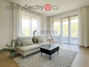 foto Pronjem bytu 2+kk/T, 55m2, ul. U Sluncov, Praha 8 - Karln, novostavba, garov stn, zazen