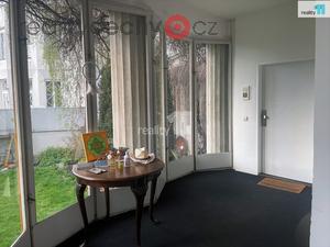 foto Pronjem bytu 2+1, 90 m2, Praha 2