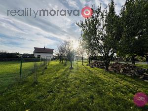 foto Prodej stavebnho pozemku o velikosti 457 m2 ve Steni