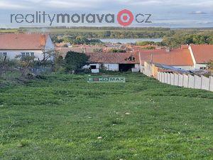 foto Prodej  stavebnho pozemku se zahradou v Hlohovci, okr. Beclav