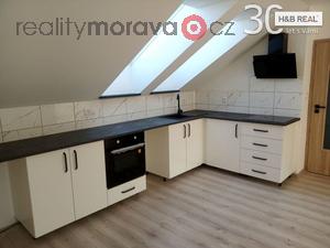 foto Pronjem novho bytu 2+kk (68m2) v RD se zahradou, Perov