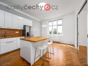 foto Pronjem bytu 4+1 140 m2, Kosteln ul., Praha 7